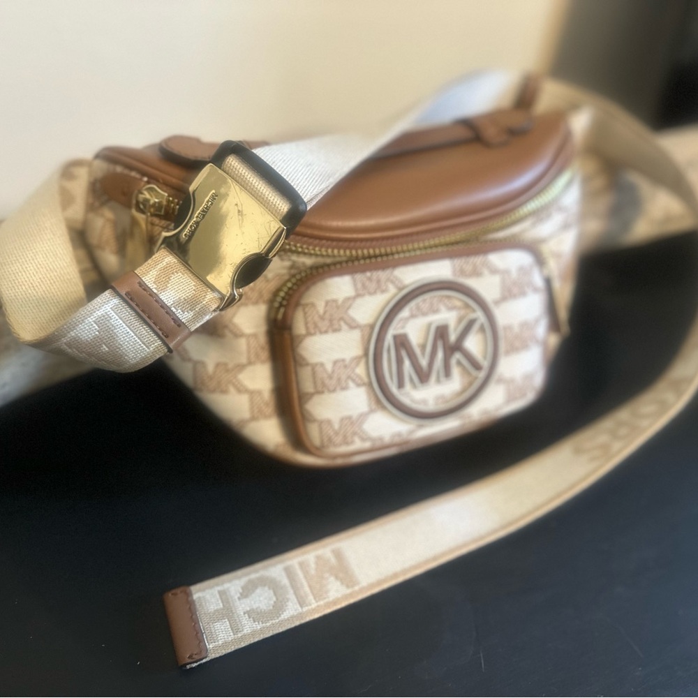 Michael Kors Tan and Cream Logo Belt/Fanny Bag